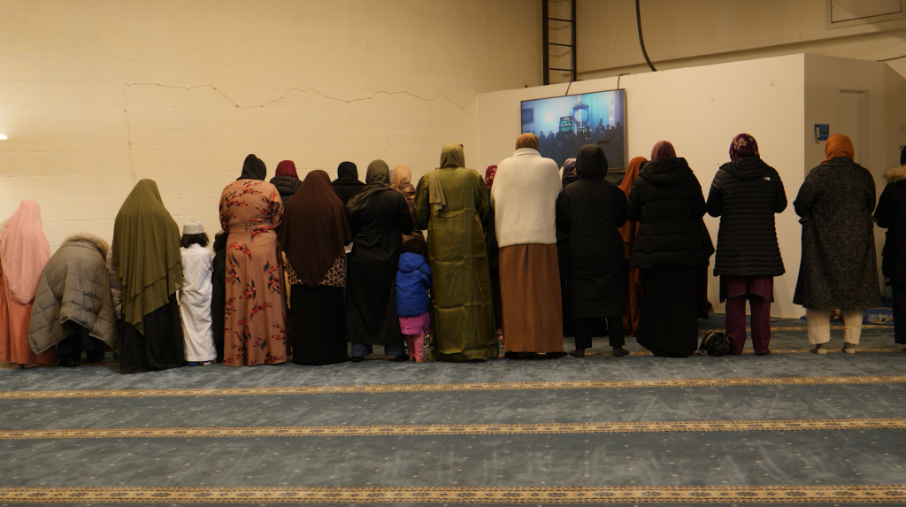 Women grouping together for Jummah prayer in the Muslim Community Center. Photo by Samyuktha Sridhar